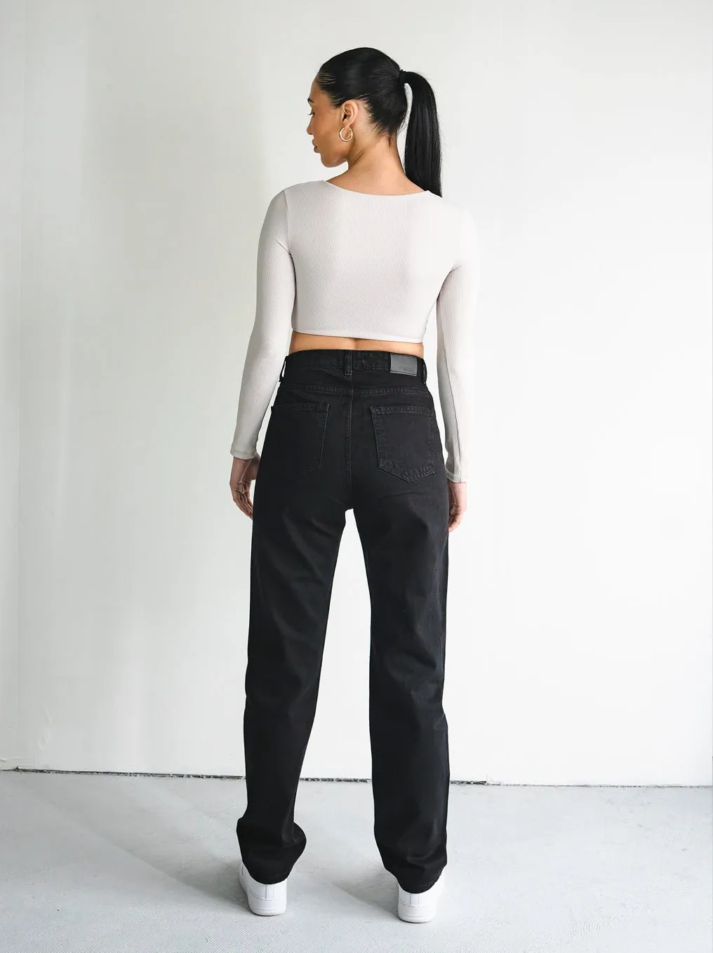 Destroyed Straight Fit Black Women Jeans