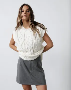 Eero Vest Top (Cream)