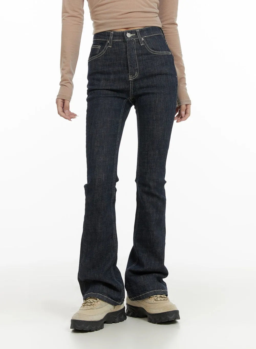 High Rise Slim-Fit Bootcut Jeans CA403