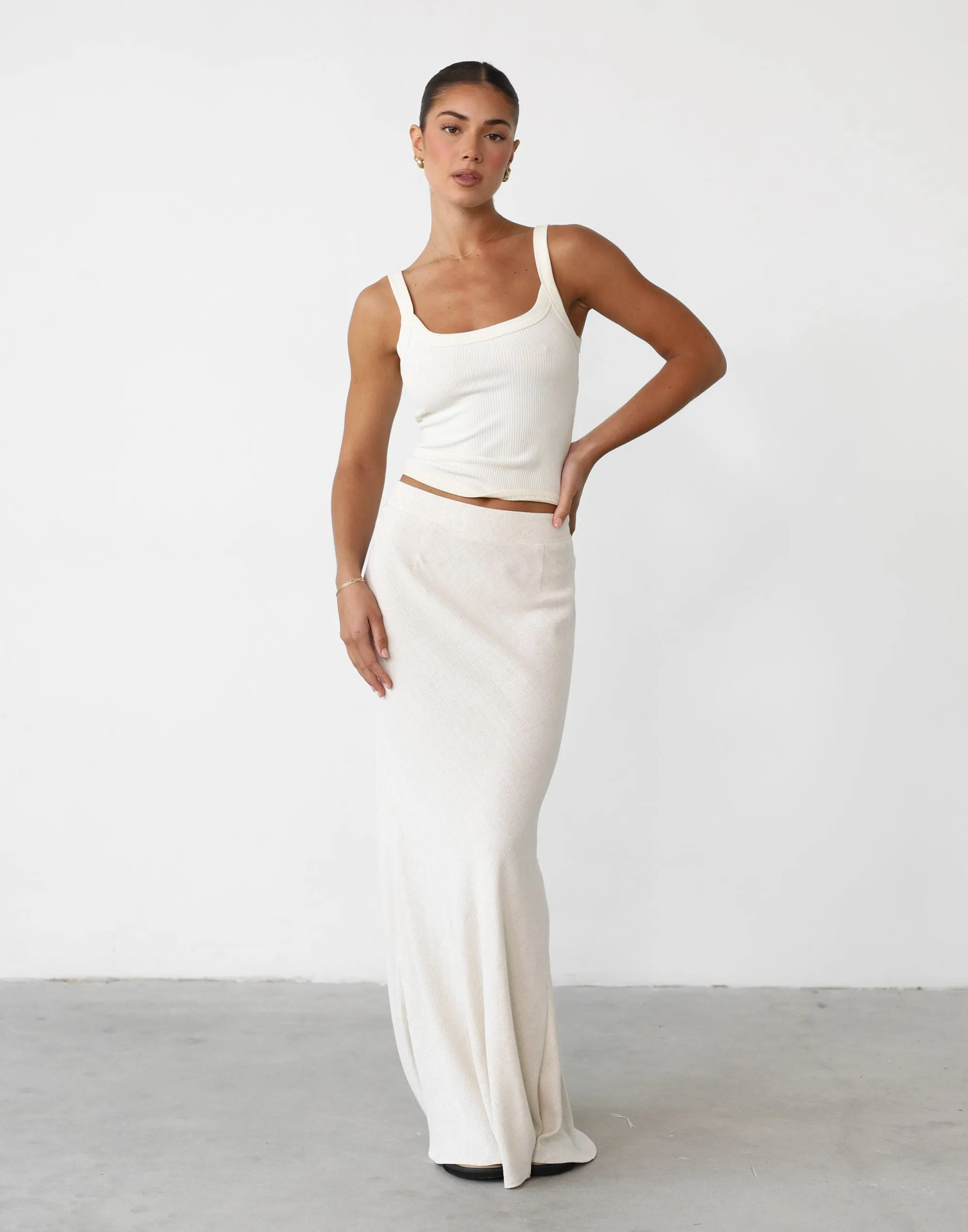 Jayella Linen Maxi Skirt (Beige)