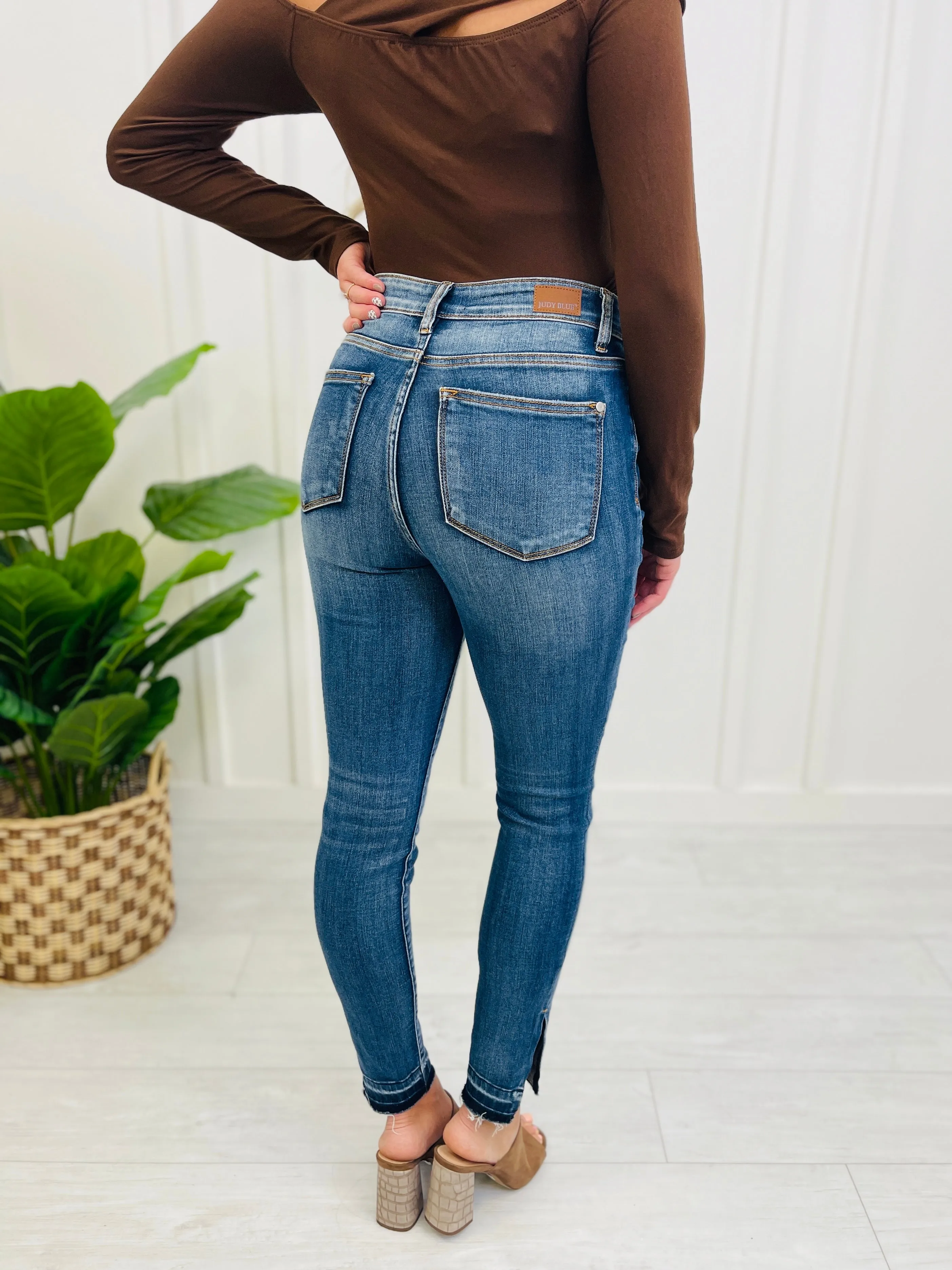 Judy Blue REG/CURVY You Can't Slit With Us Side Slit Skinny Jeans