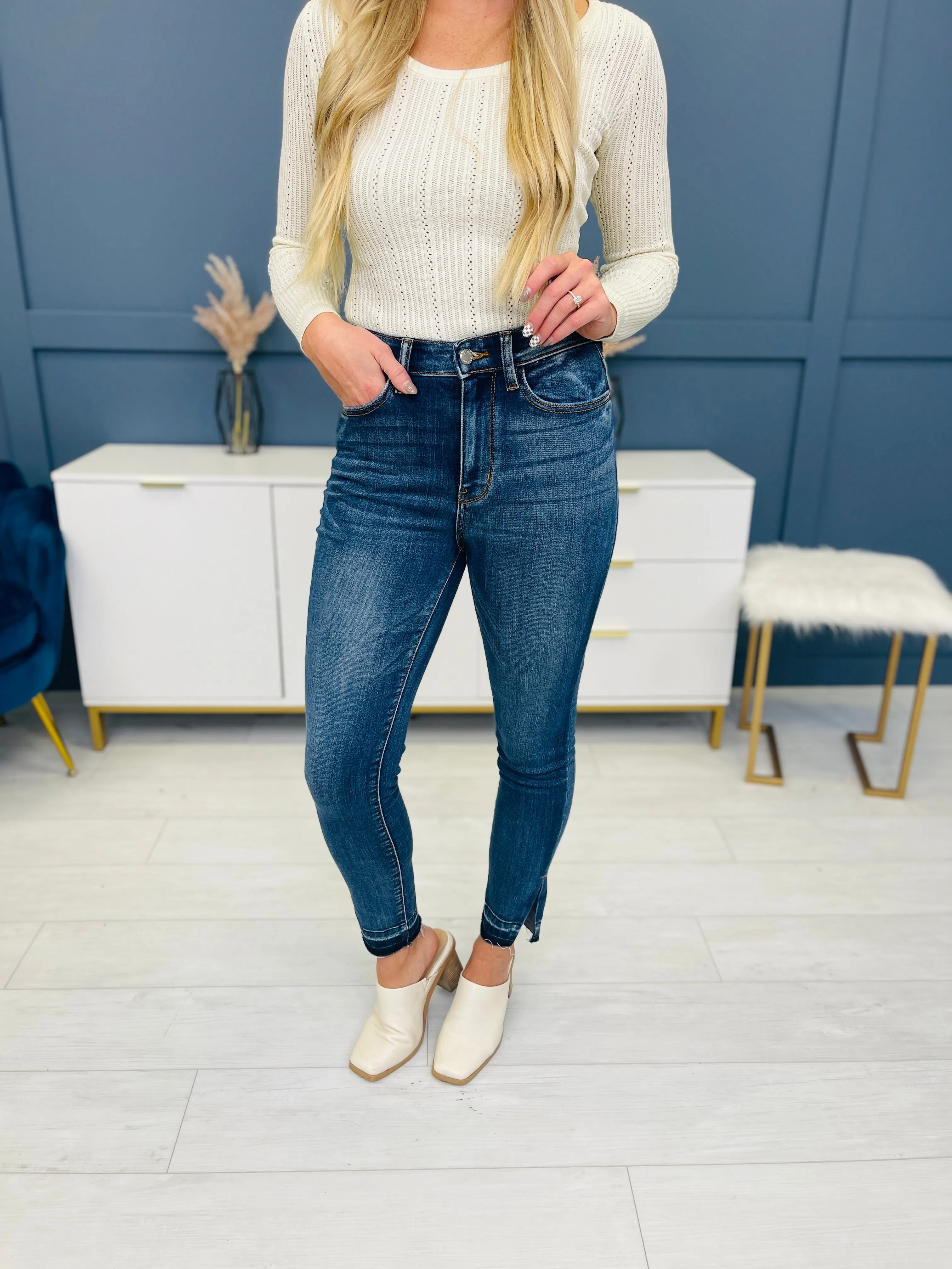 Judy Blue REG/CURVY You Can't Slit With Us Side Slit Skinny Jeans