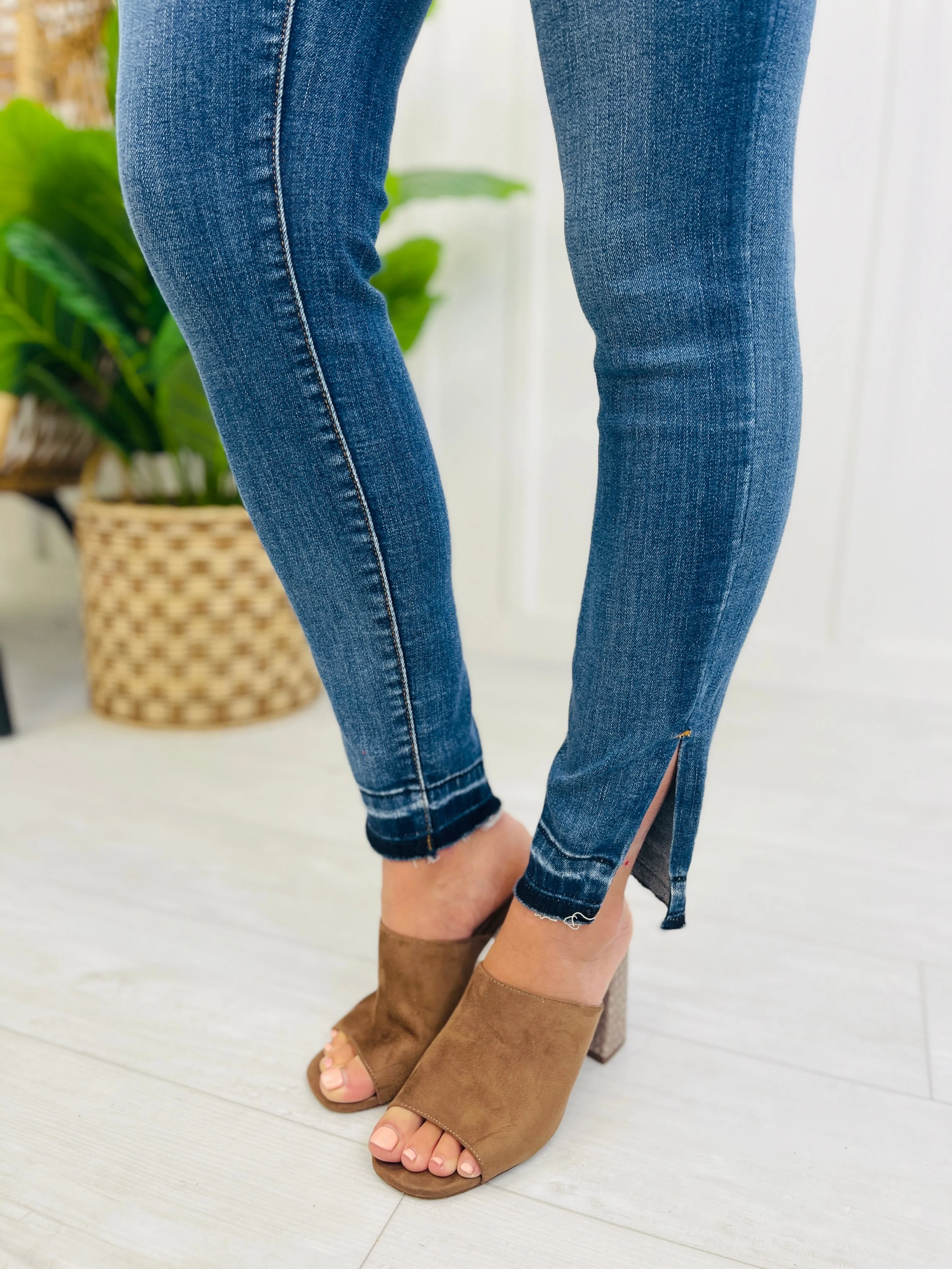 Judy Blue REG/CURVY You Can't Slit With Us Side Slit Skinny Jeans