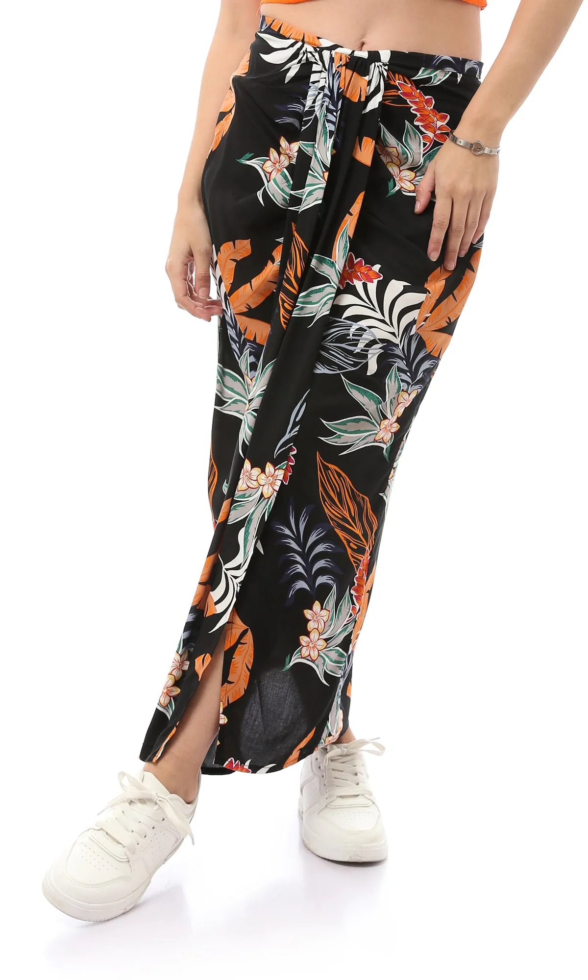 O168530 Floral Polyester Black Midi Skirt