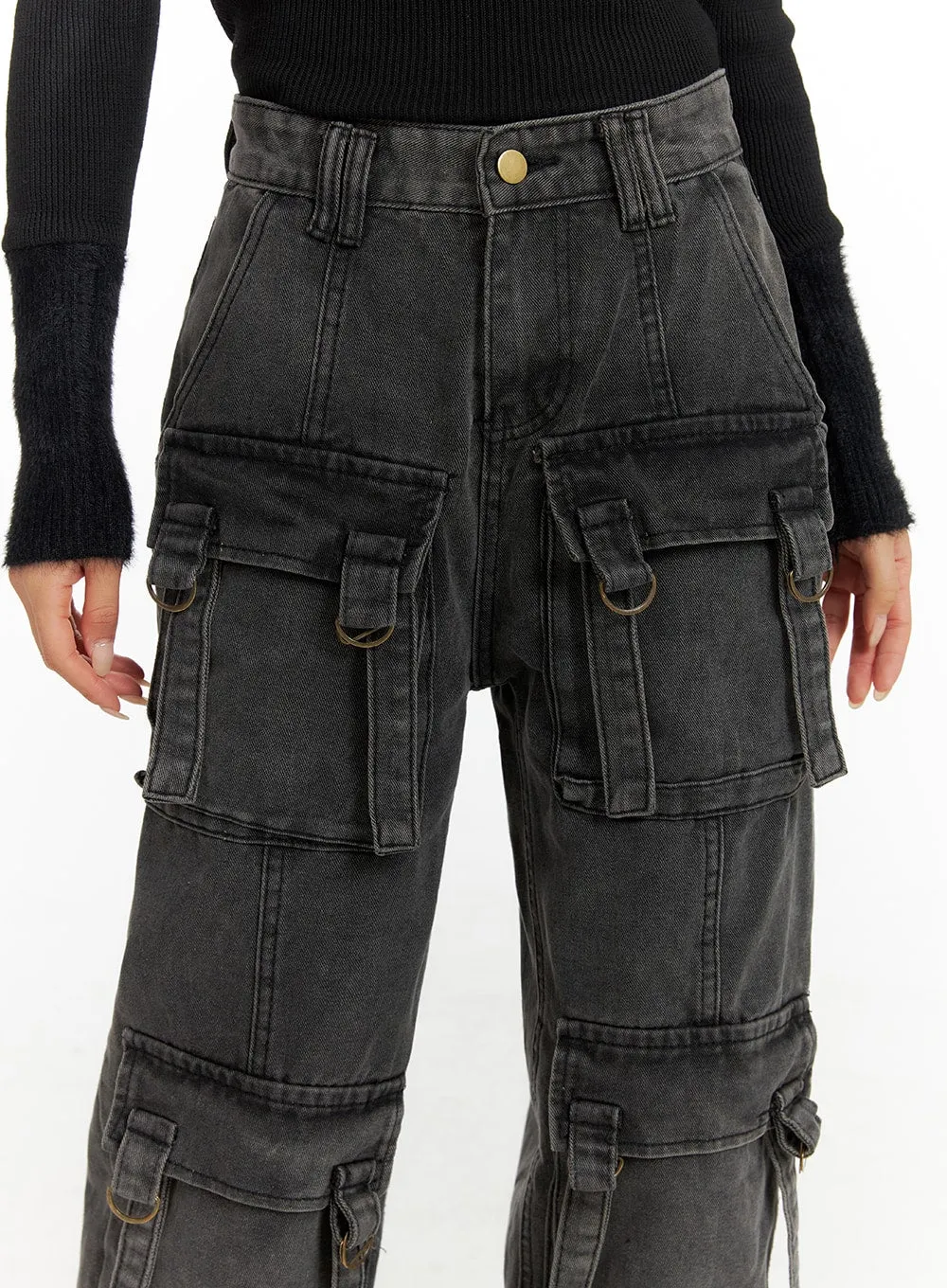 Wide-Leg Washed Cargo Jeans CF415